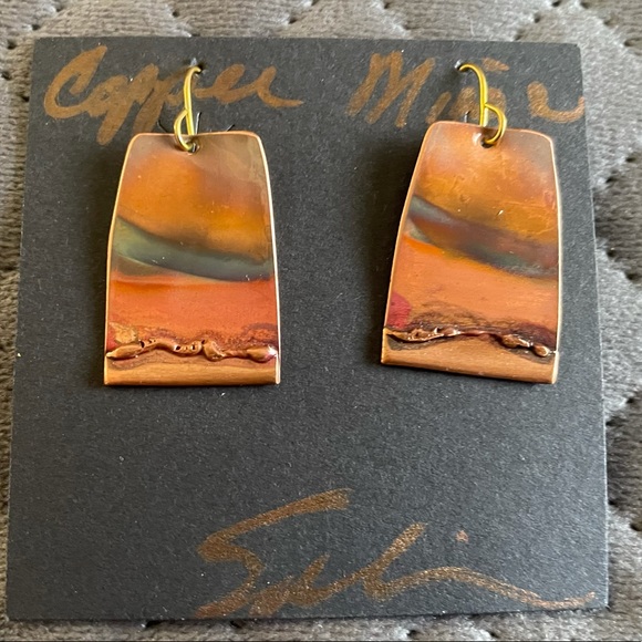 Copper - Picture 2 of 4